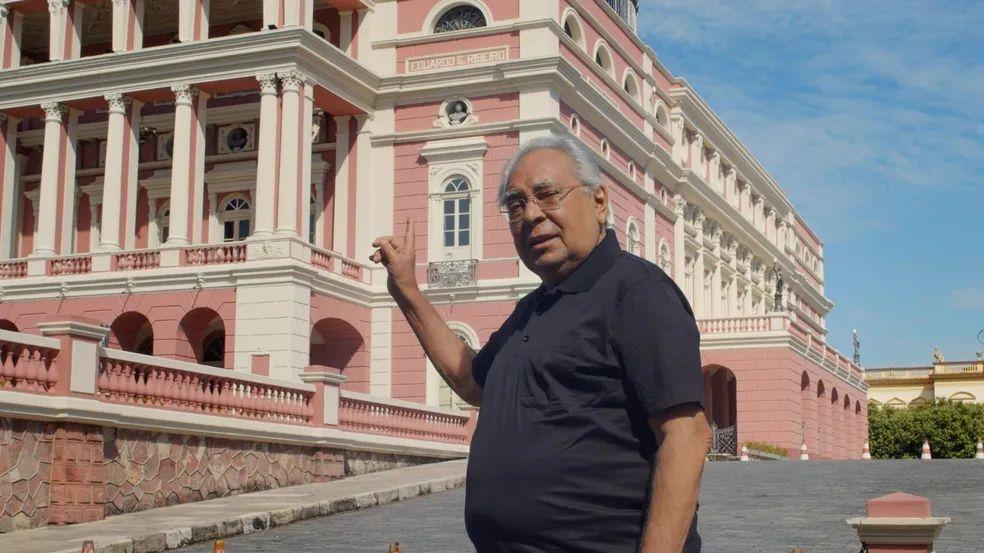 Velório de Amazonino Mendes será aberto ao público no Teatro Amazonas