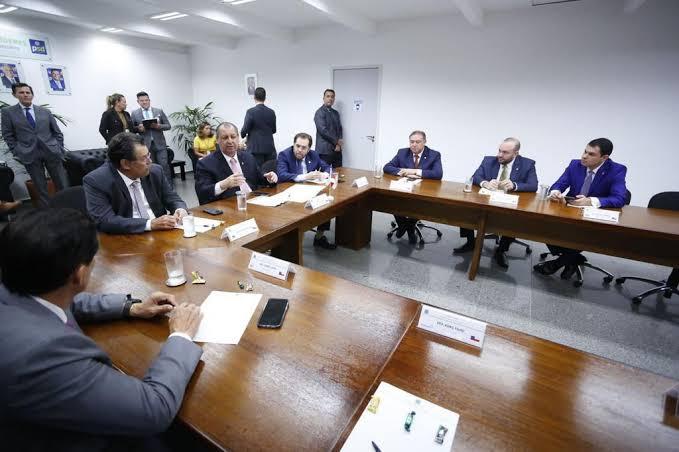 Omar Aziz segue no comando da Bancada Federal do Amazonas no Congresso