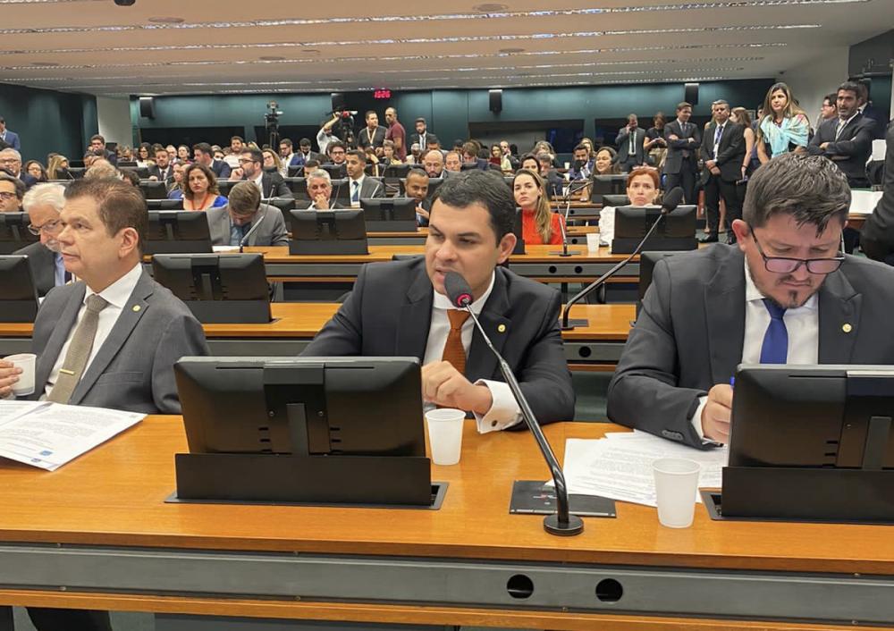 Saullo Vianna aprova requerimento para visita técnica do GT da Reforma Tributária às indústrias da ZFM