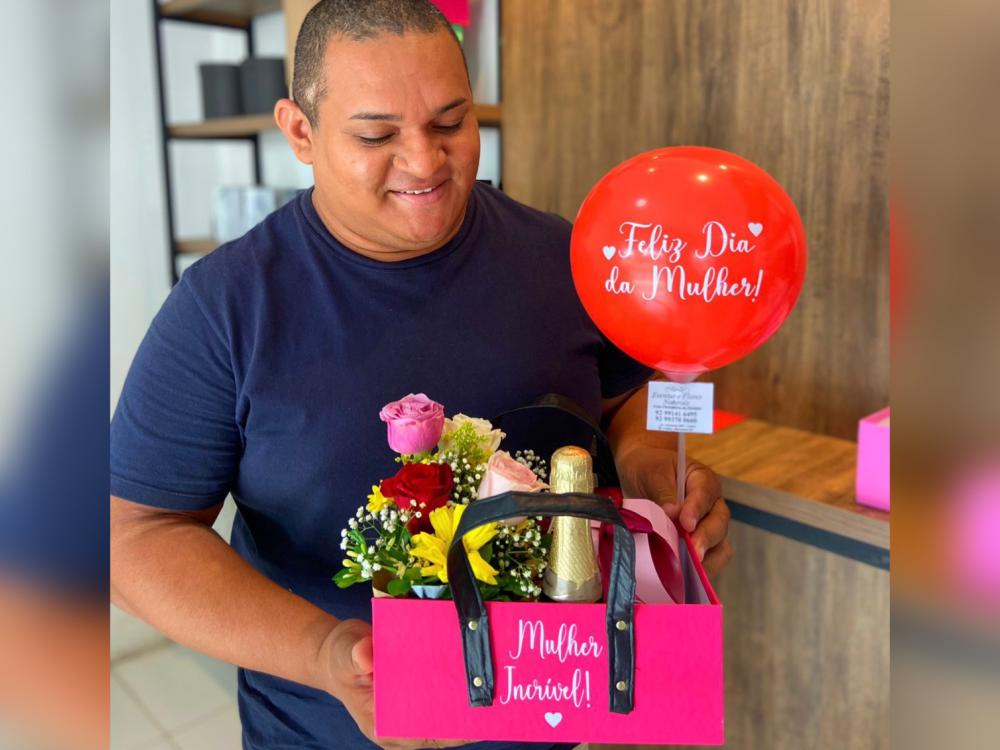 “Que o respeito floresça”: Empresa parintinense comercializa buquês e box’s com flores naturais em homenagem ao Dia da Mulher