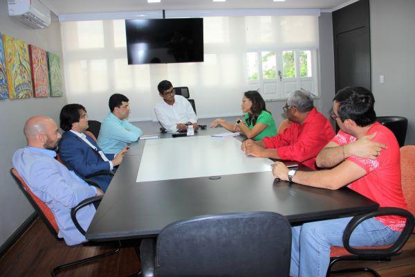 Ministério Público do Trabalho alerta bumbás sobre obrigações sociais e trabalhistas no Festival de Parintins