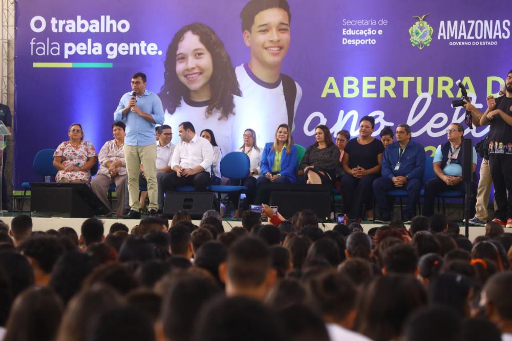 Wilson Lima anuncia convocação de 299 aprovados no concurso da SEDUC no AM; veja lista