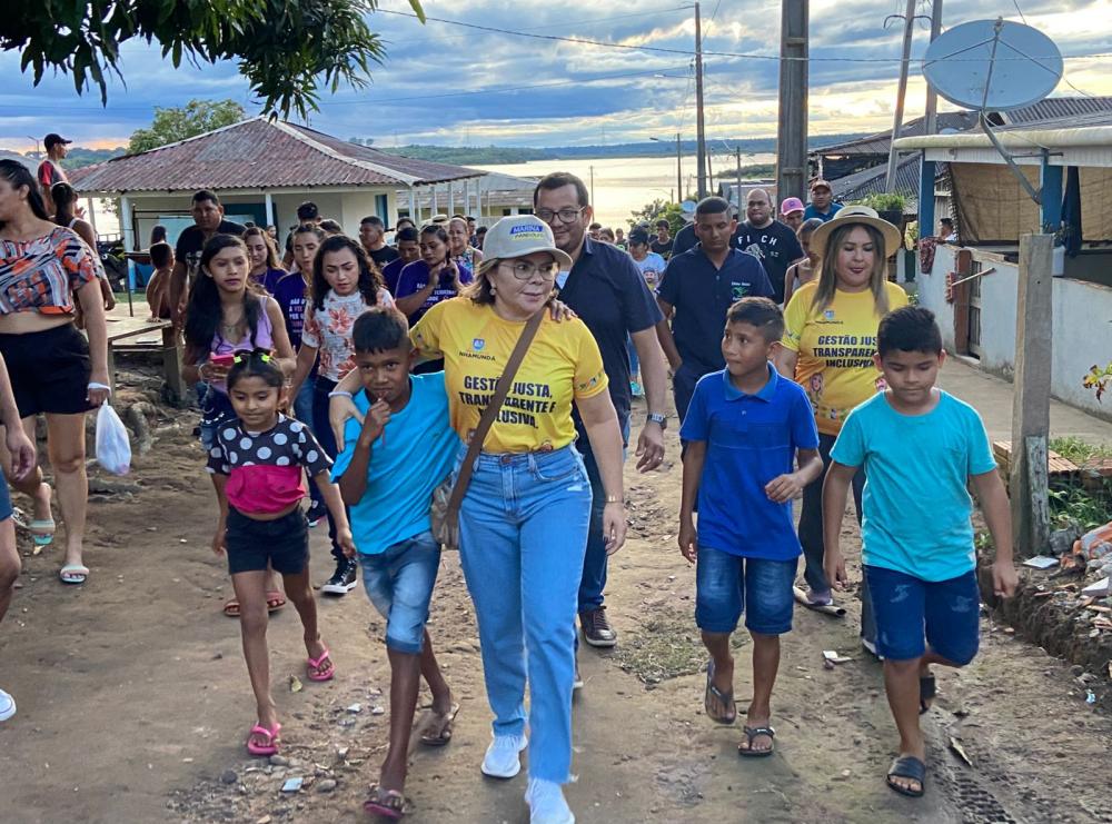 Marina Pandolfo reinaugura UBS e anuncia construção de ginásio poliesportivo na comunidade do Sagrado Aduacá