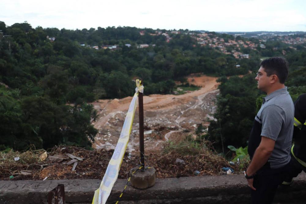 Jander Lobato destaca importância de esforços para trazer dignidade para população das áreas de risco da capital