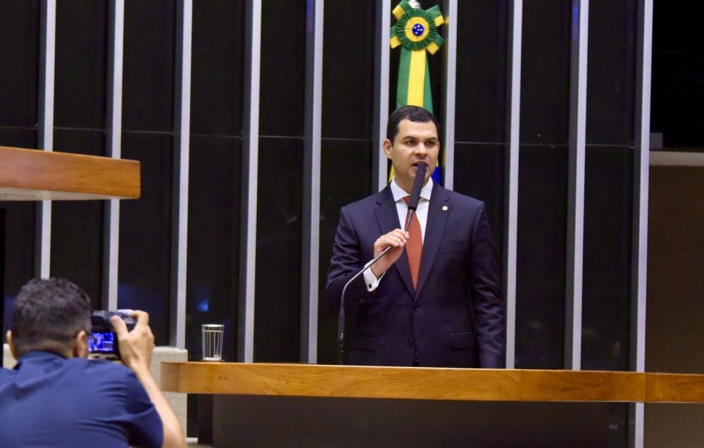 Projeto de Saullo Vianna torna obrigatório fornecimento de medicação a pacientes com autismo