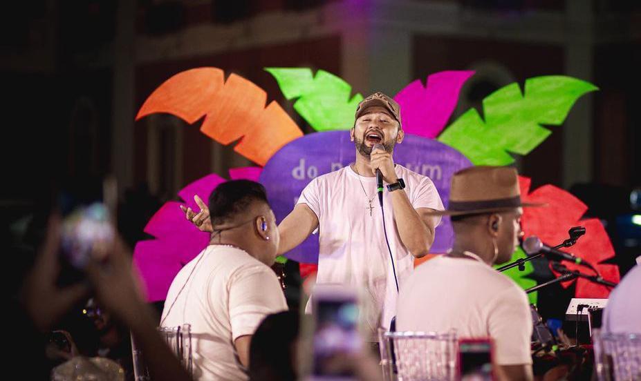 Uendel Pinheiro abre temporada 2023 do ‘Pagode do Tupi’ em Parintins
