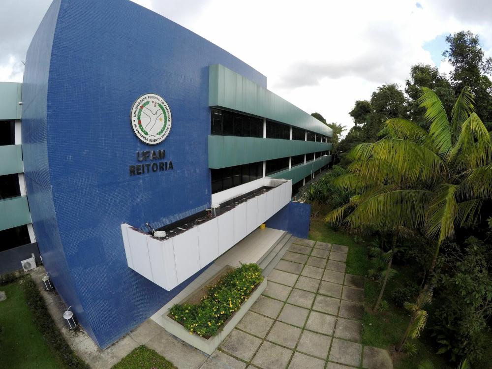 Ufam lança edital com vagas para mestrado e doutorado em informática