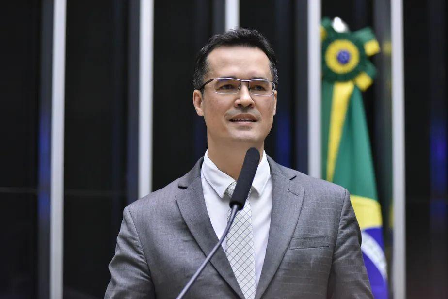 Por unanimidade, TSE cassa mandato do deputado federal Deltan Dallagnol