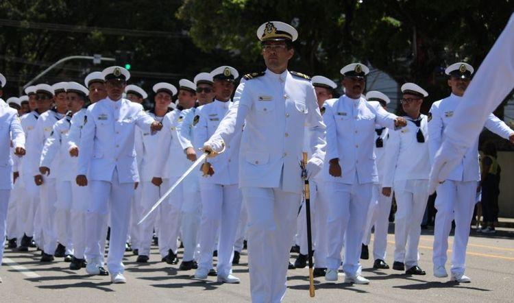 Marinha abre concurso com salário de R$ 9 mil no Amazonas