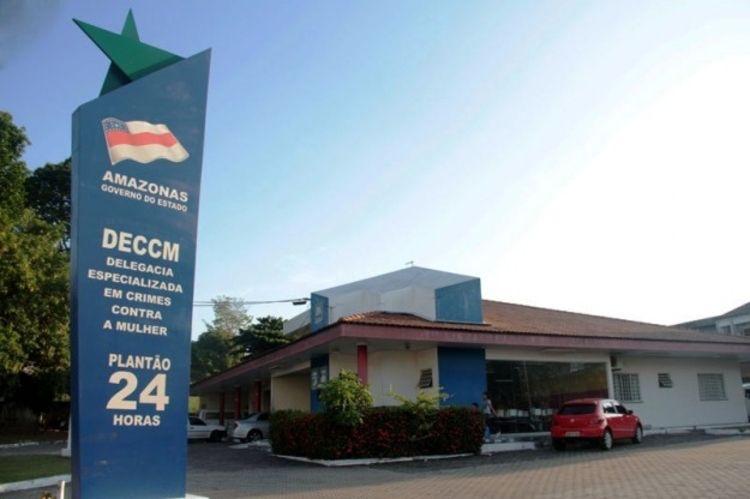 Homem é preso após perseguir e ameaçar ex-mulher na porta do trabalho em Manaus