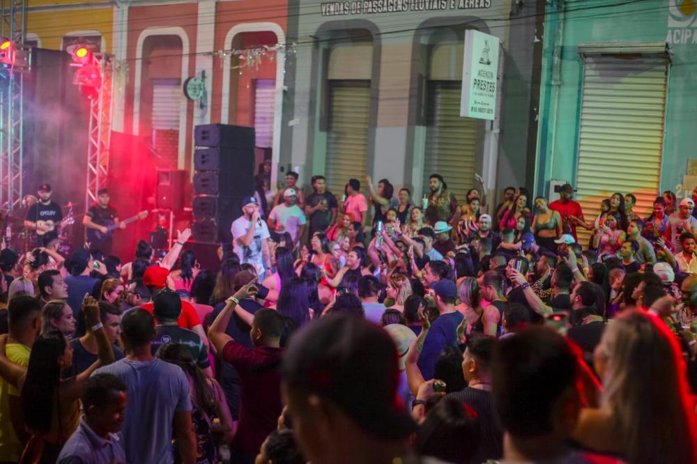 Pagode do Tupi celebra o dia dos namorados com Especial Romântico neste domingo (11), em Parintins
