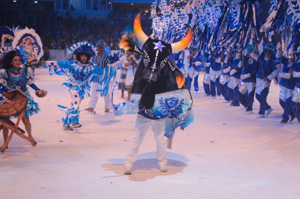 Exaltando a luta indígena e quilombola, Caprichoso encerra segunda noite do Festival de Parintins
