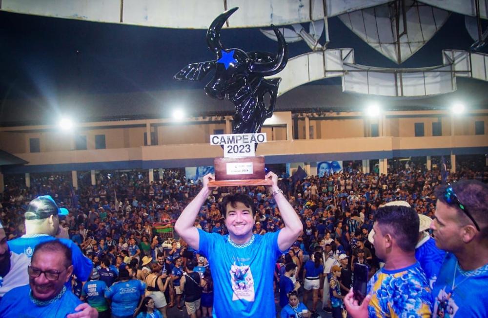 Caprichoso comemora bicampeonato no Sambódromo neste sábado, a partir das 21h