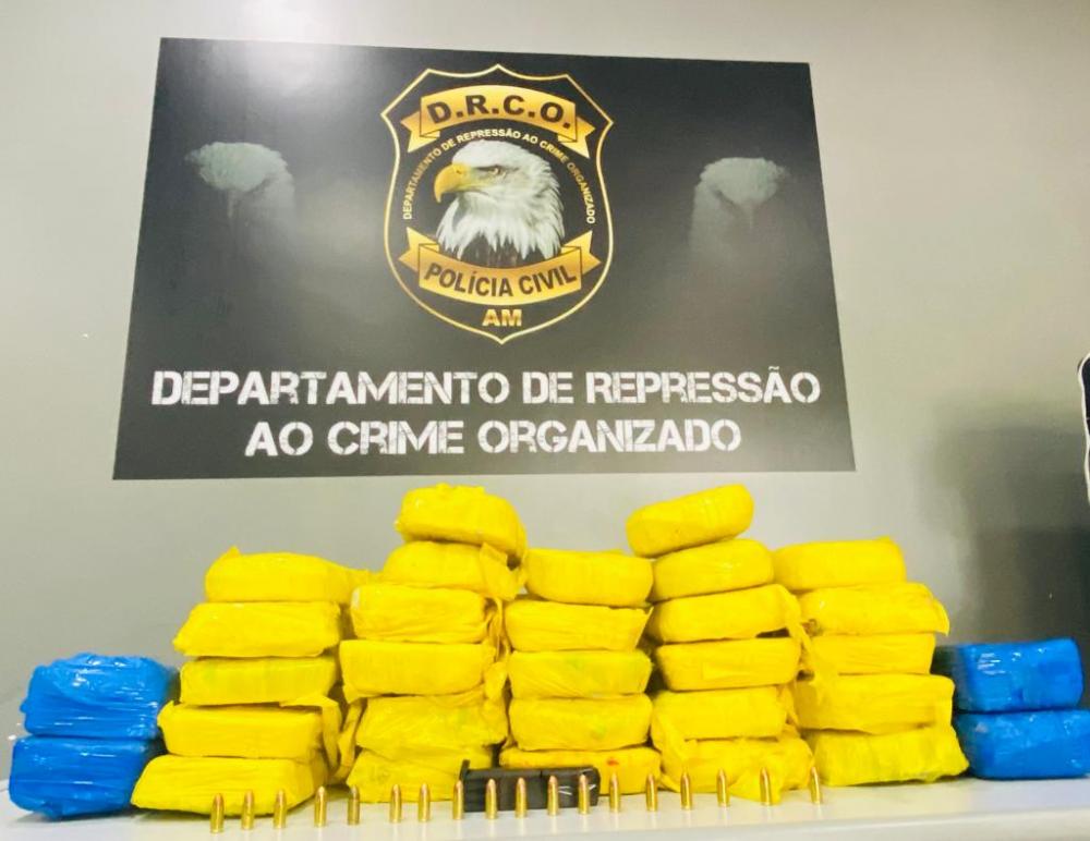 Polícia Civil prende dupla em posse de 60 Kg de cocaína de alta pureza no Rio Amazonas