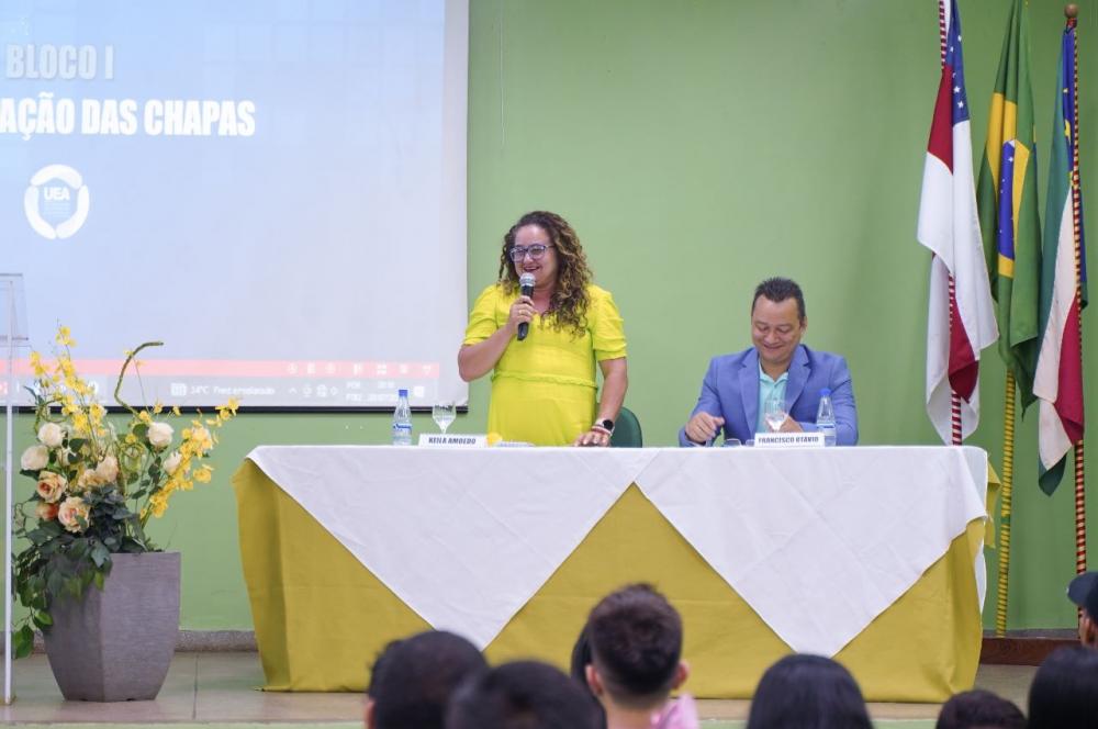 Chapa 53 de Keila e Francisco é destaque durante debate da UEA/Parintins