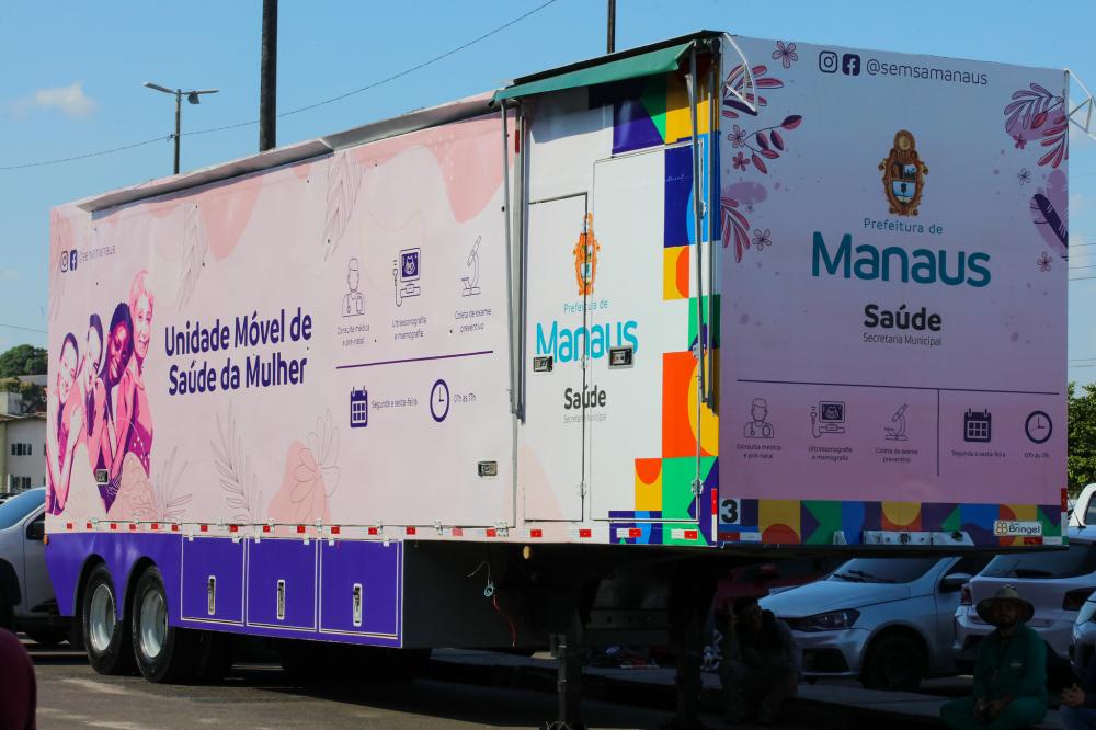 Prefeitura de Manaus amplia saúde da mulher com unidades móveis para consultas e exames