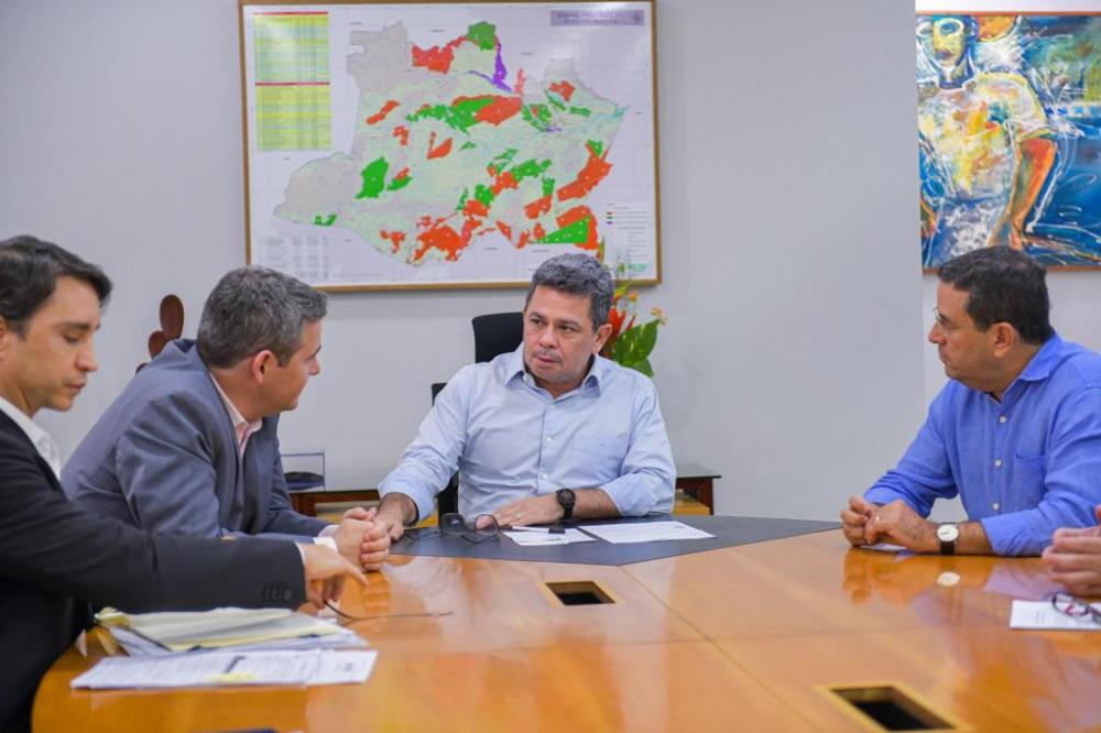 Amazonas e Governo Federal abrem diálogo para encerrar vacinação contra febre aftosa até 2025