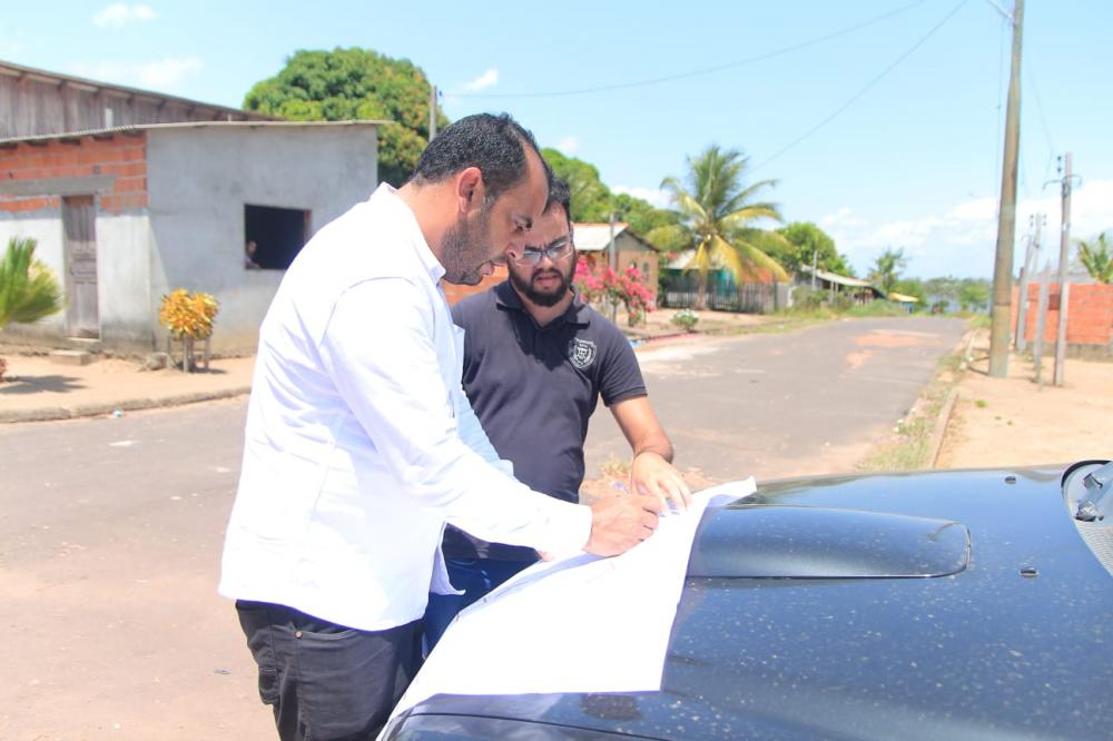 Prefeito Bi Garcia aumenta projeto de asfaltamento da sede da Vila Amazônia