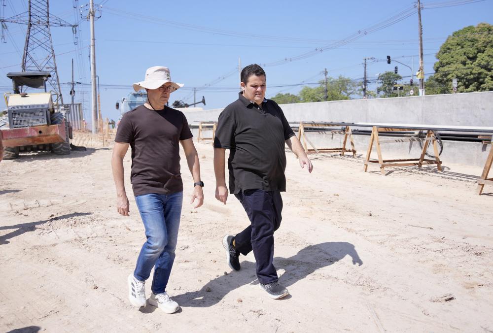 Obras do complexo viário das Torres chega a 45% de execução do projeto, afirma Prefeitura de Manaus