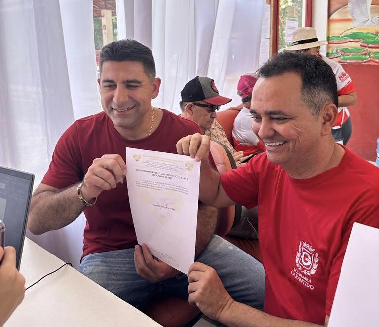 Flávio Farias e Elci Simões registram, oficialmente, candidatura a presidência do Garantido