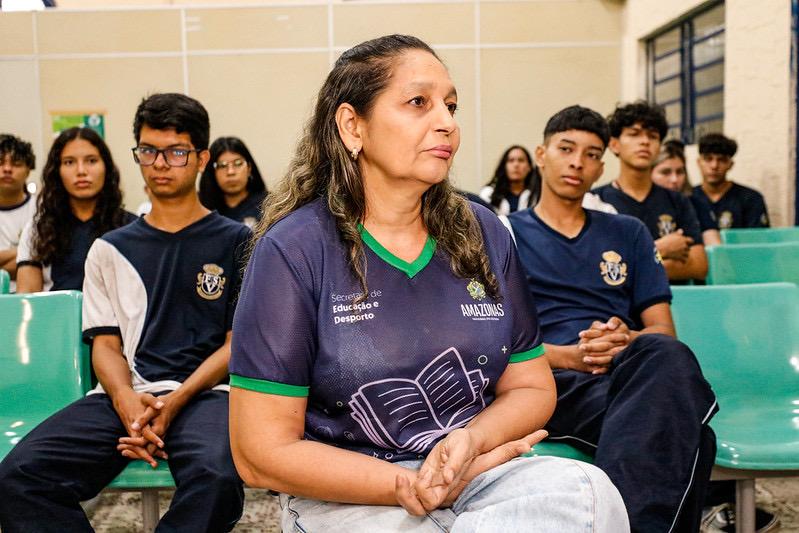 Projeto do Governo do Amazonas prepara alunos da rede pública do estado para o mercado de trabalho