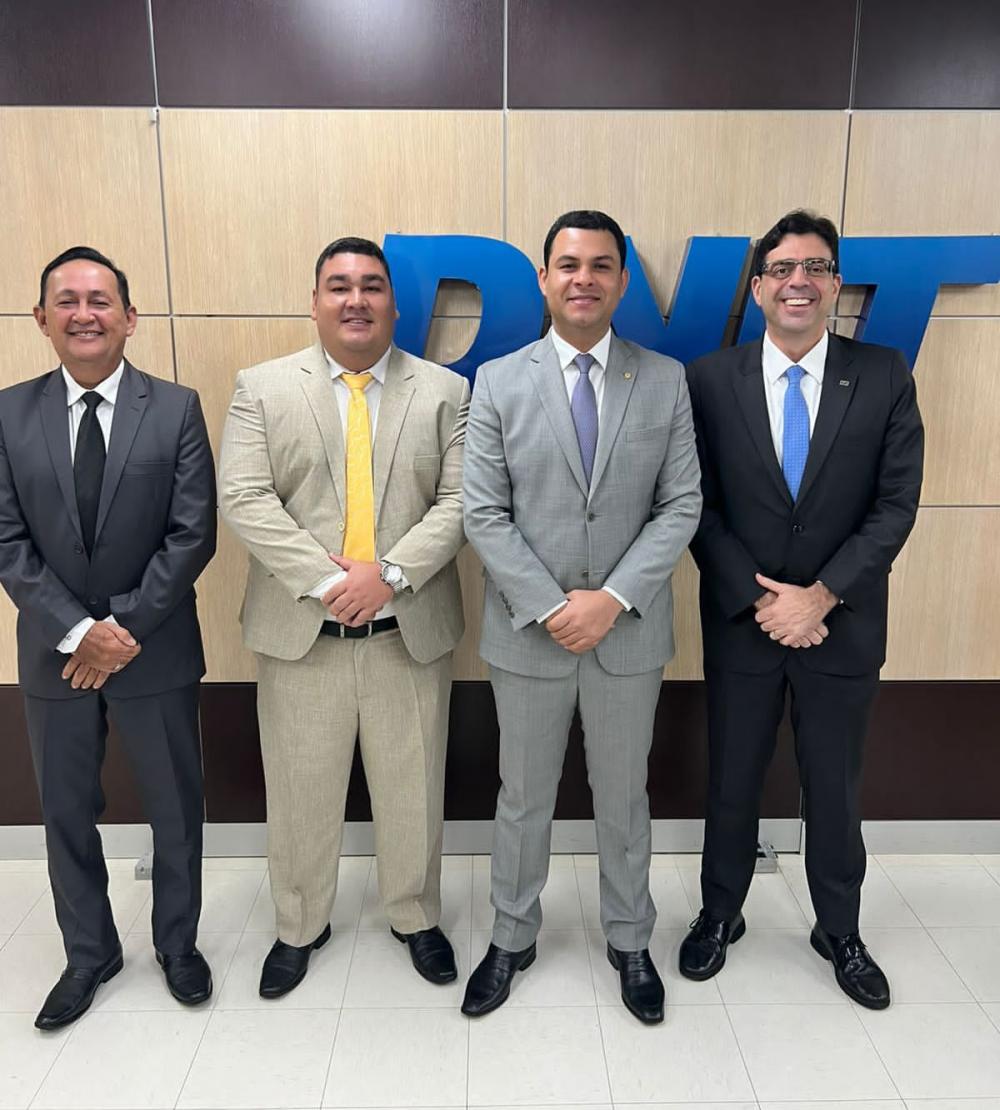 Com apoio de Saullo em Brasília, Alex e Babá buscam solução para problemática do Porto de Parintins