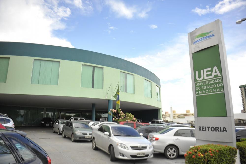 UEA está com inscrições abertas para curso de especialização em Direito e Internet