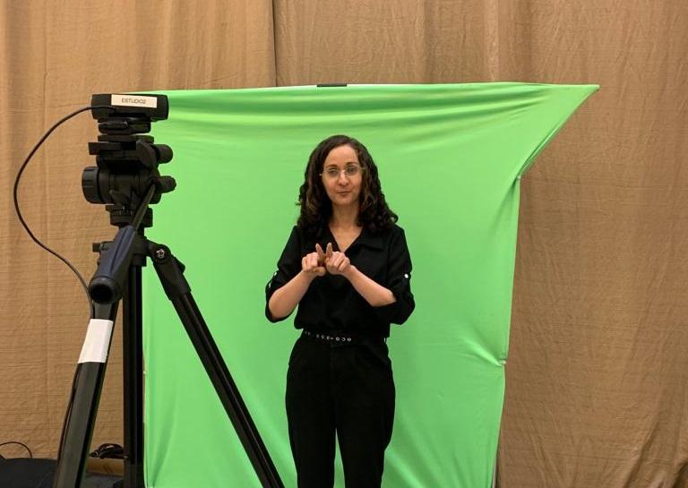 UEA divulga inscrições para 200 vagas no curso de Libras no Amazonas