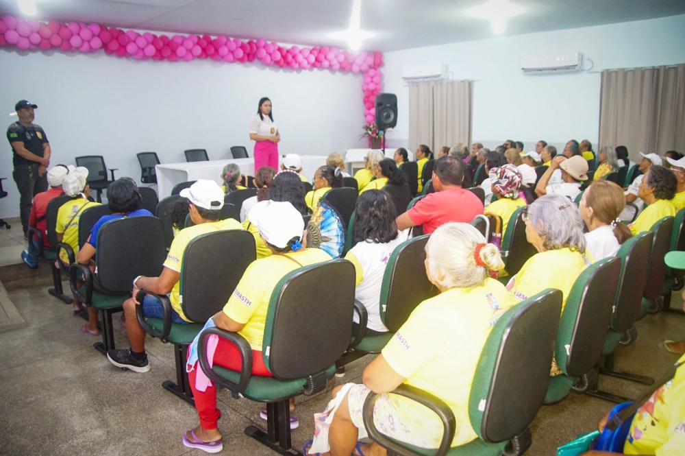 Em Parintins, Polícia Civil promove palestra sobre direitos da pessoa idosa