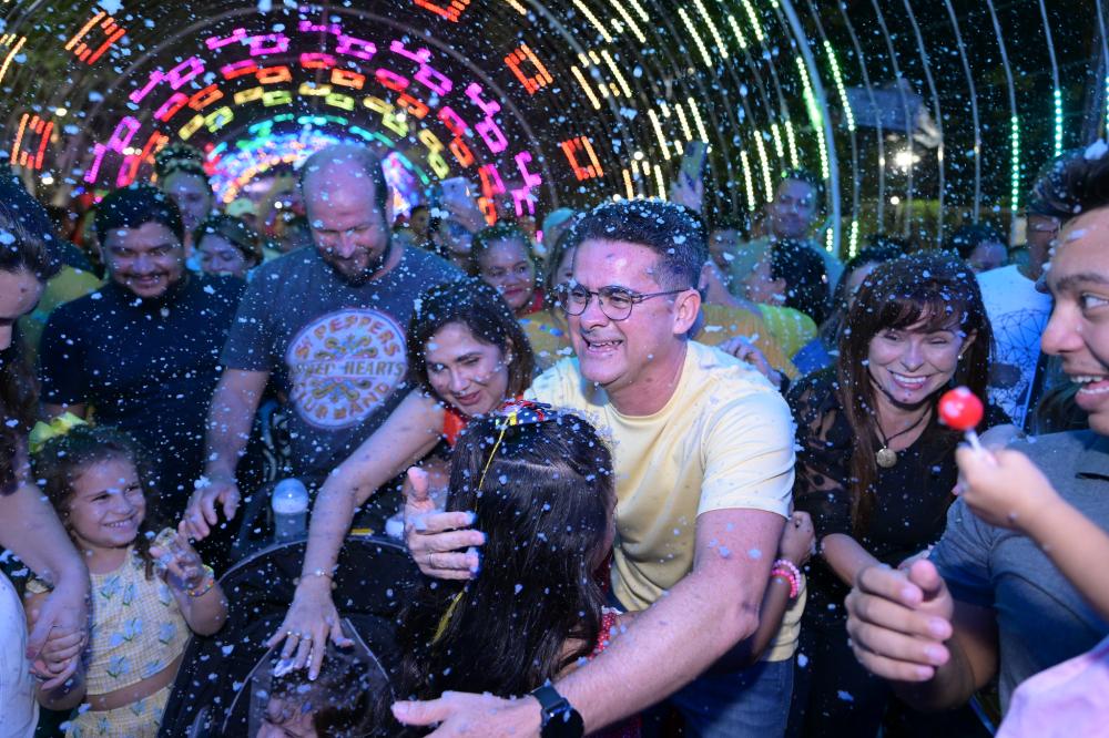 Prefeito David Almeida lança 3ª edição do ‘Natal das Águas’ em Manaus