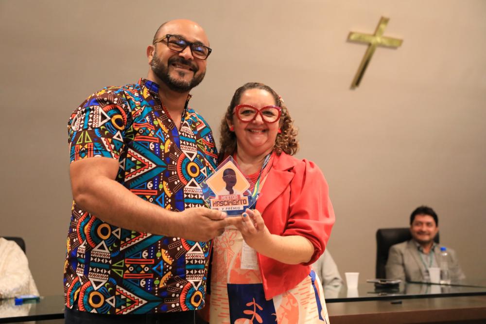 Presidente do Instituto Ajuri, Marcos Moura recebe Prêmio Nestor Nascimento, maior honraria cultural negra do Amazonas