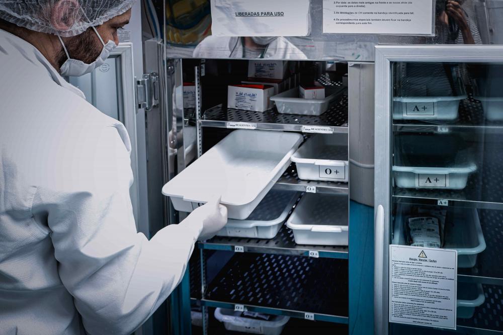 Às vésperas do fim de ano, estoque de sangue é crítico e Hemoam convoca doadores