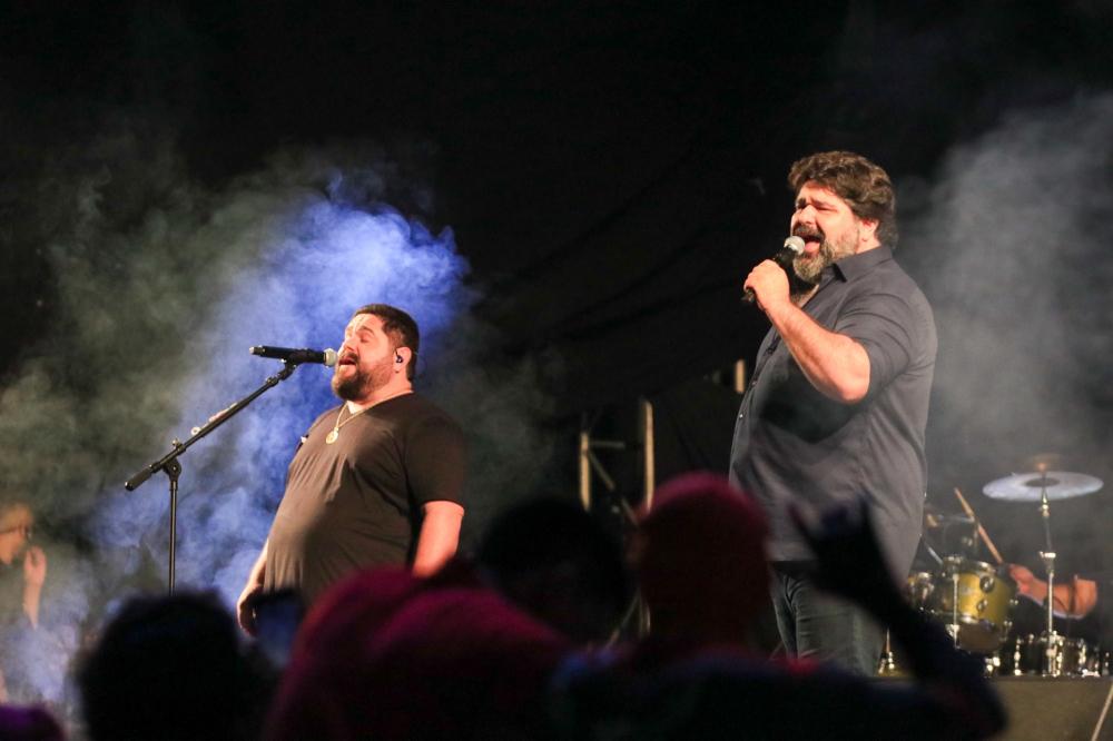 'Os Menotti' animam multidão no segundo dia da Expoagro 2023, evento de agronegócios no Amazonas