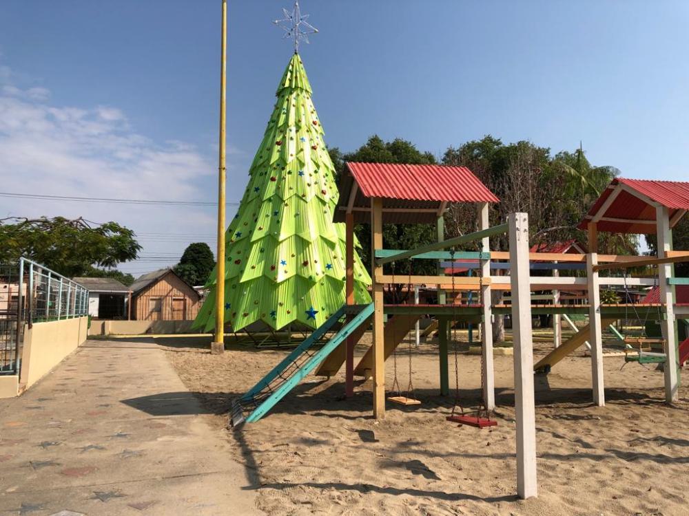 Prefeitura de Parintins realiza chegada do Papai Noel nesta quinta-feira, 21