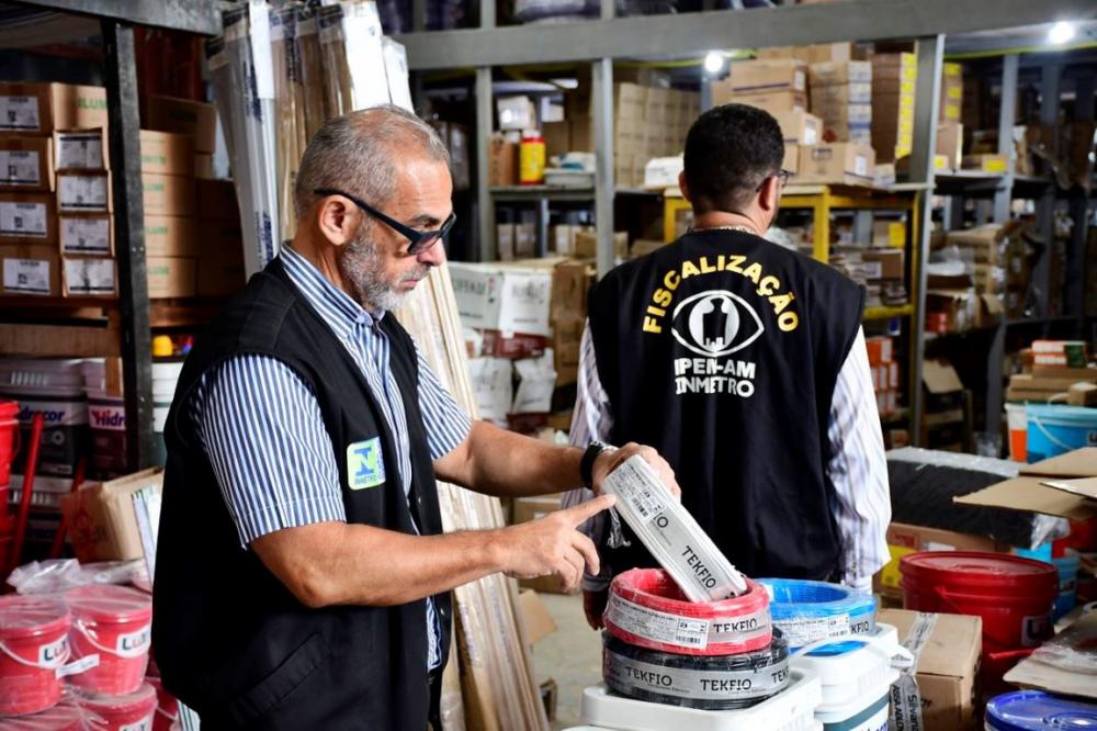 Ipem fecha 2023 com mais de 202,6 mil produtos fiscalizados no Amazonas