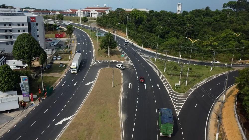 Em 2023, Governo do Amazonas investiu R$ 3,4 bilhões em obras e gerou mais de 52 mil empregos