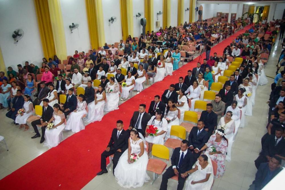 Casamento Coletivo: 41 casais evangélicos dizem “sim” em cerimônia Evangélica