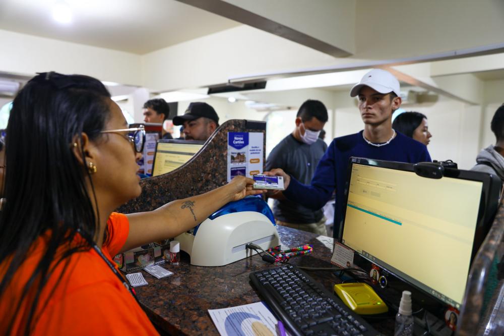 Prefeitura de Manaus abre prazo para cadastro e recadastro da meia-passagem estudantil 2024