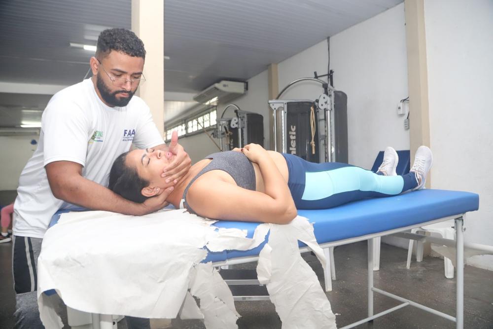 Sedel e Sejusc promovem ação em alusão à saúde mental na Vila Olímpica de Manaus