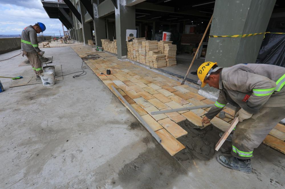 Prefeitura de Manaus entra na reta final das obras do ‘Nosso Centro’, com acabamento no mirante e largo
