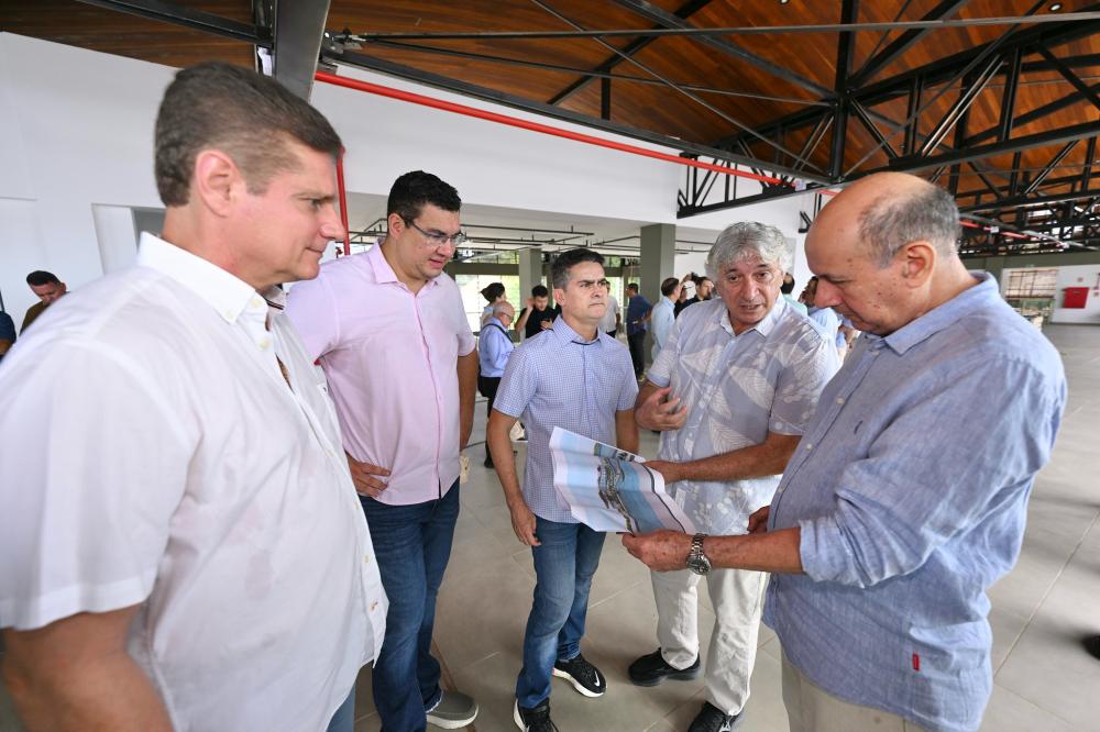 Prefeito David Almeida anuncia data de inauguração do mirante Lúcia Almeida em Manaus