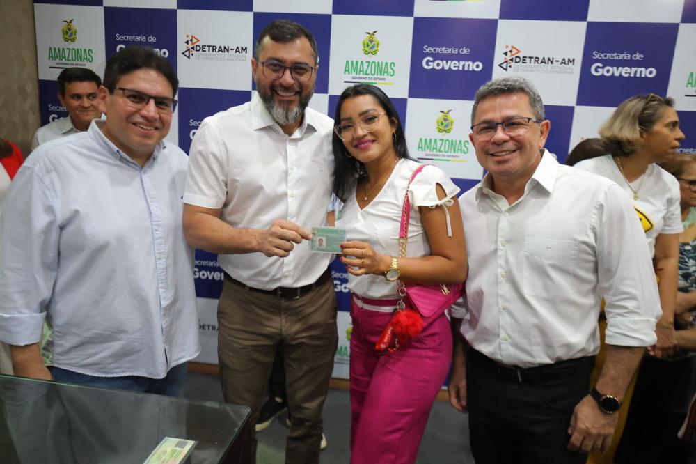 Governador Wilson Lima entrega mais de 200 habilitações do projeto CNH Social