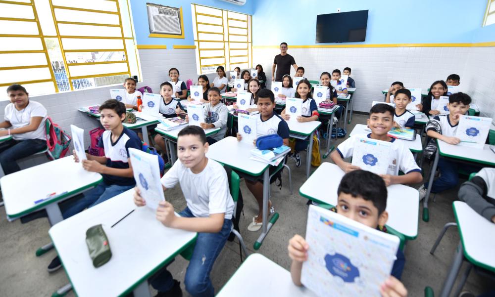 Manaus alcança melhores indicadores na educação, fruto de investimentos em infraestrutura e valorização profissional