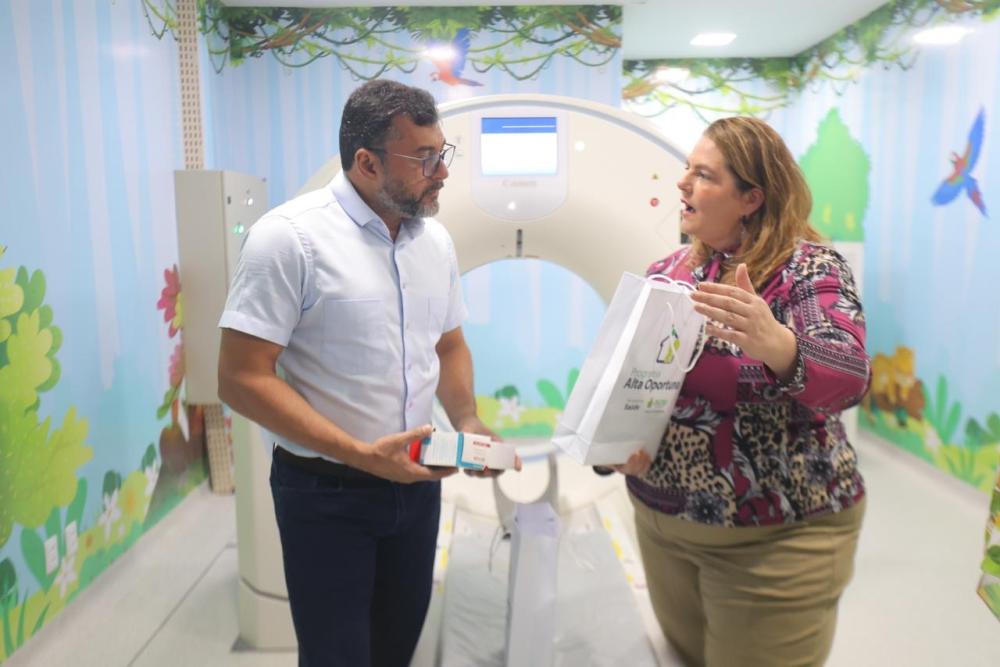 Em Manaus, governador Wilson Lima inicia entrega de novos tomógrafos para rede estadual de saúde