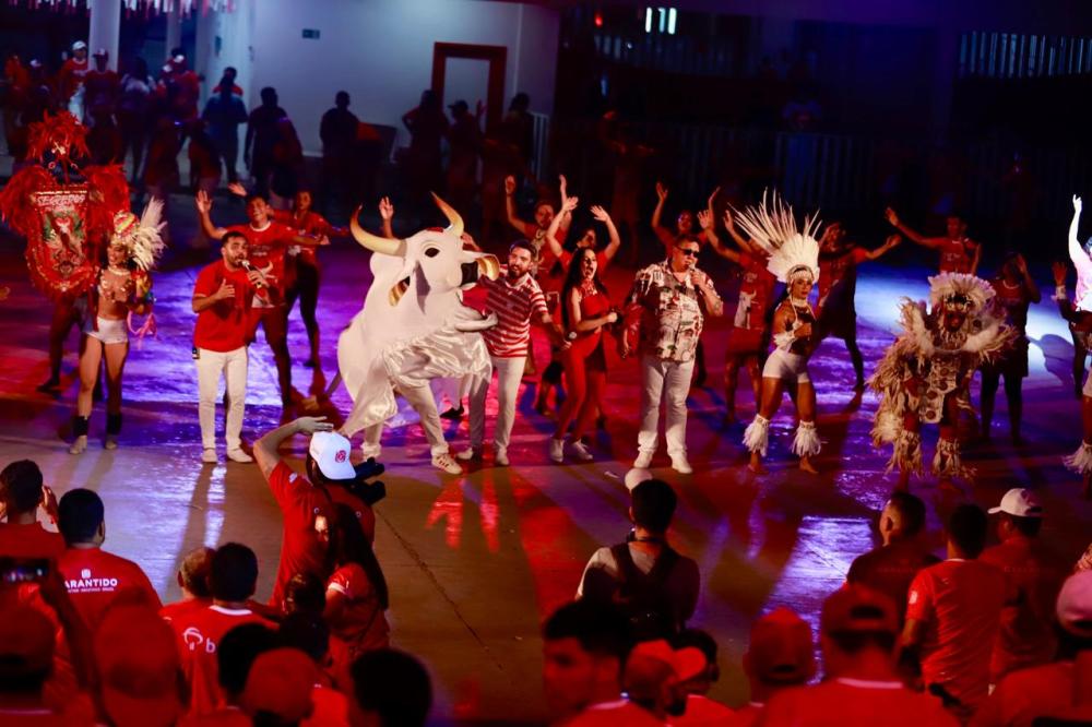 Garantido apresenta um grande espetáculo no segundo ensaio técnico de arena no curral Lindolfo Monteverde