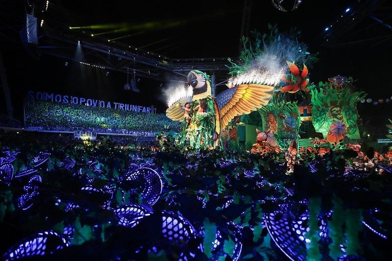 Boi Caprichoso apela em favor da proteção da floresta e encerra última noite do Festival de Parintins 2024