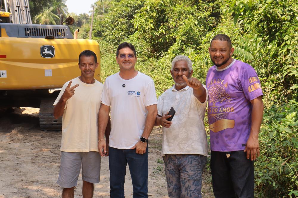 Após solicitação de Jander Lobato, comunidade rural de Manaus receberá nova ponte de concreto