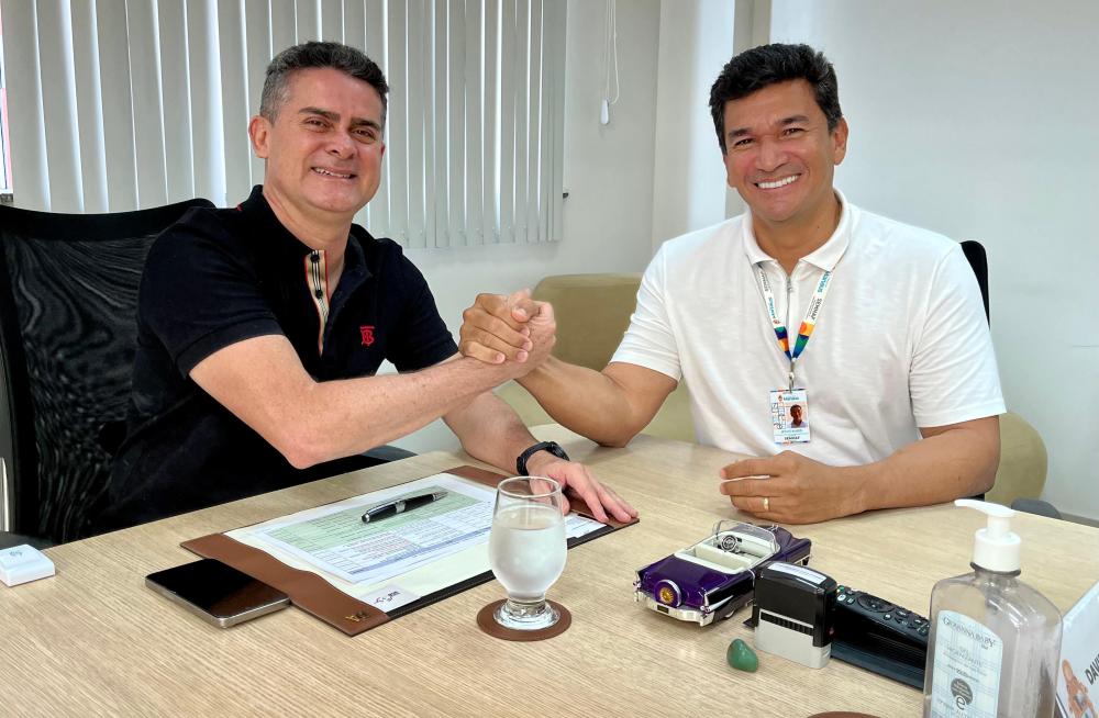 Prefeito David Almeida confirma a permanência de Jesus Alves como secretário de Habitação de Manaus