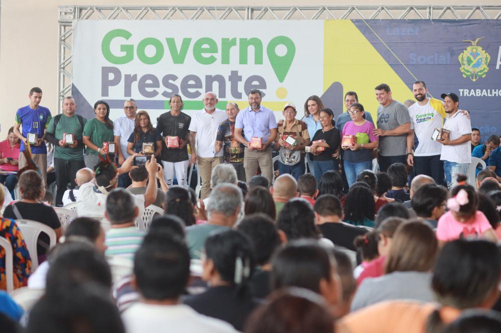 Governo Presente bate recorde com 11 mil atendimentos na zona norte de Manaus