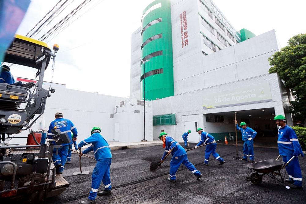 Obras de recapeamento asfáltico avançam na área externa do Complexo Hospitalar Sul